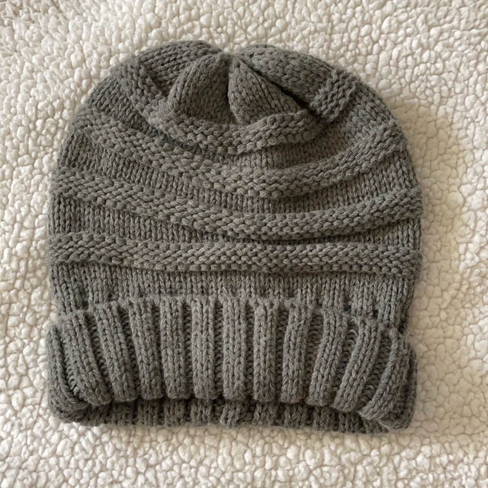 CC Beanie Slouchy Grey